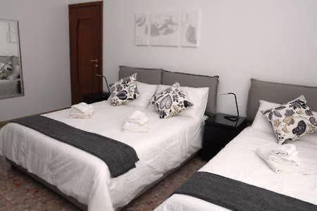 Al Portico D'Ottavia Apartment Roma Ngoại thất bức ảnh